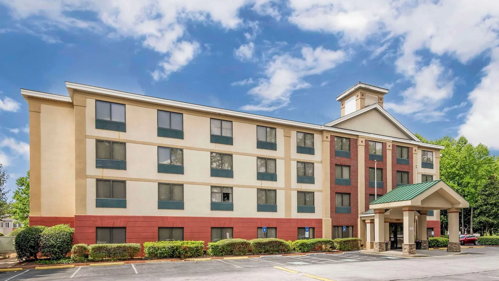 6 Smart Comfort Inn Hotels in Atlanta Metro Worth Booking